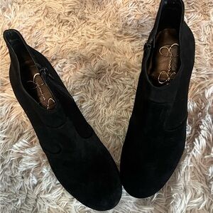 ✨ Jessica Simpson Black Booties - Size 9✨